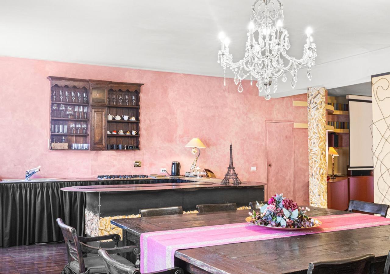 Bohemian Suite Spacious And Central Loft 볼로냐 외부 사진